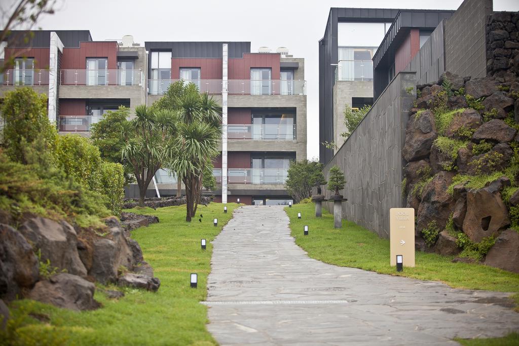 Stanford Hotel And Resort เมืองเชจู ภายนอก รูปภาพ