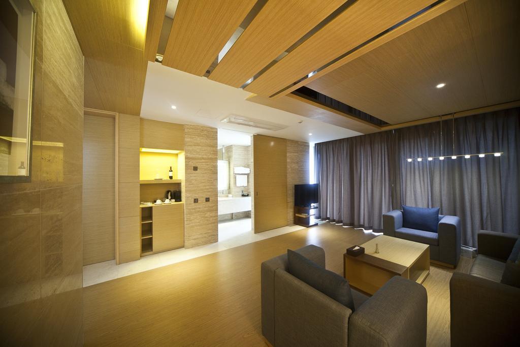 Stanford Hotel And Resort เมืองเชจู ภายนอก รูปภาพ