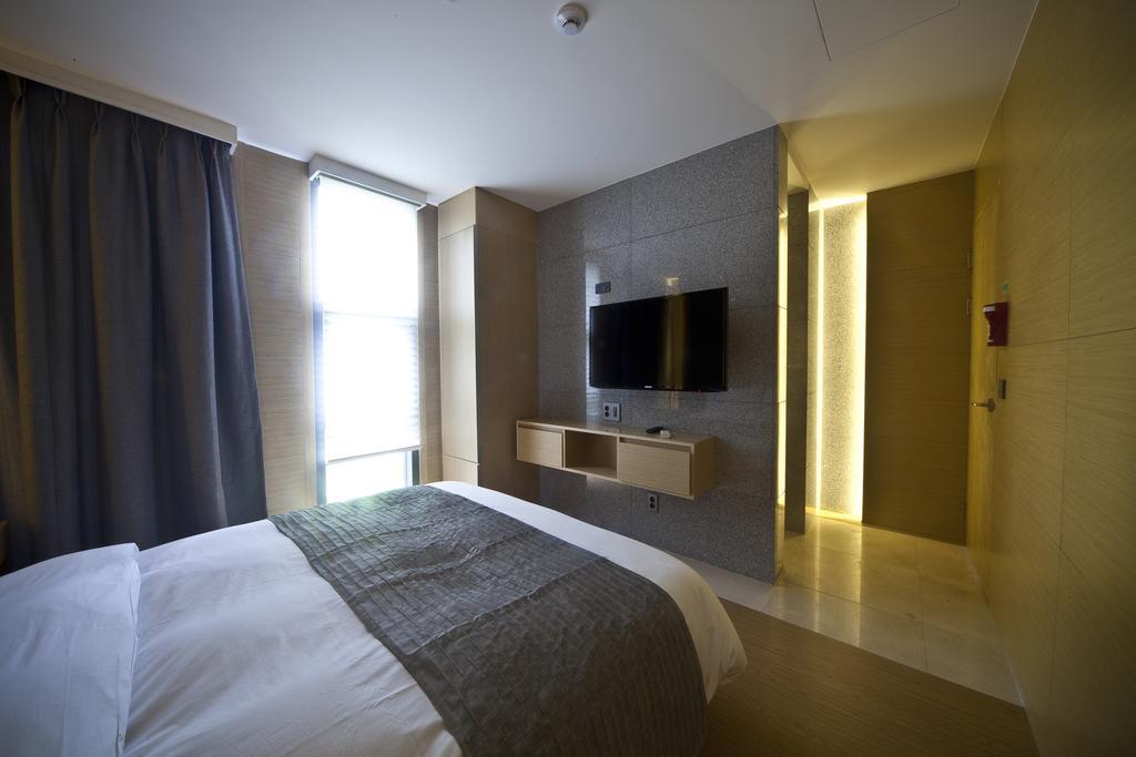Stanford Hotel And Resort เมืองเชจู ห้อง รูปภาพ